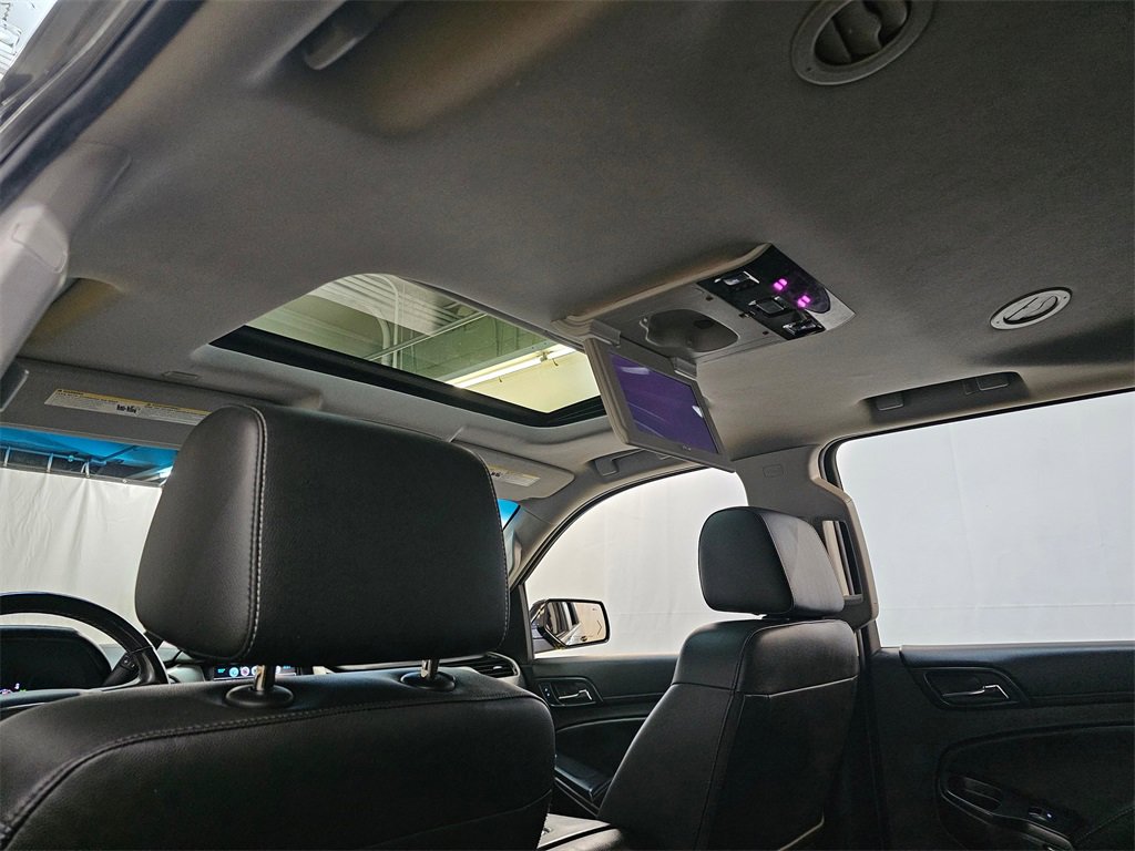 Used 2017 GMC Yukon SLT w/ Open Road Package image 16