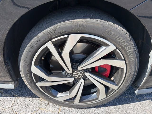 Used 2022 Volkswagen Jetta GLI Autobahn FWD image 4