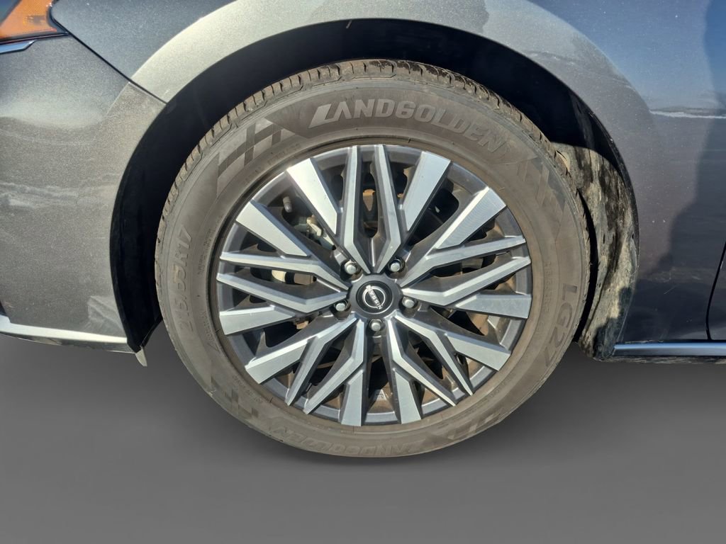 Used 2023 Nissan Altima 2.5 SV image 13