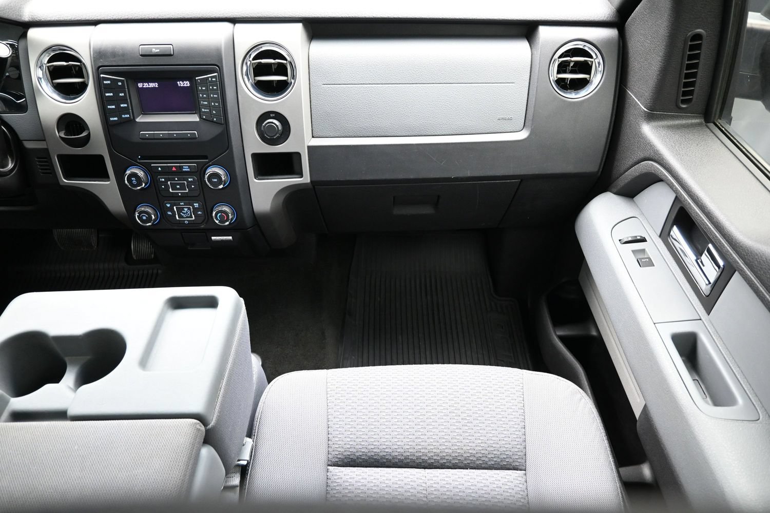 Used 2013 Ford F150 XLT w/ XLT Chrome Pkg RWD image 35