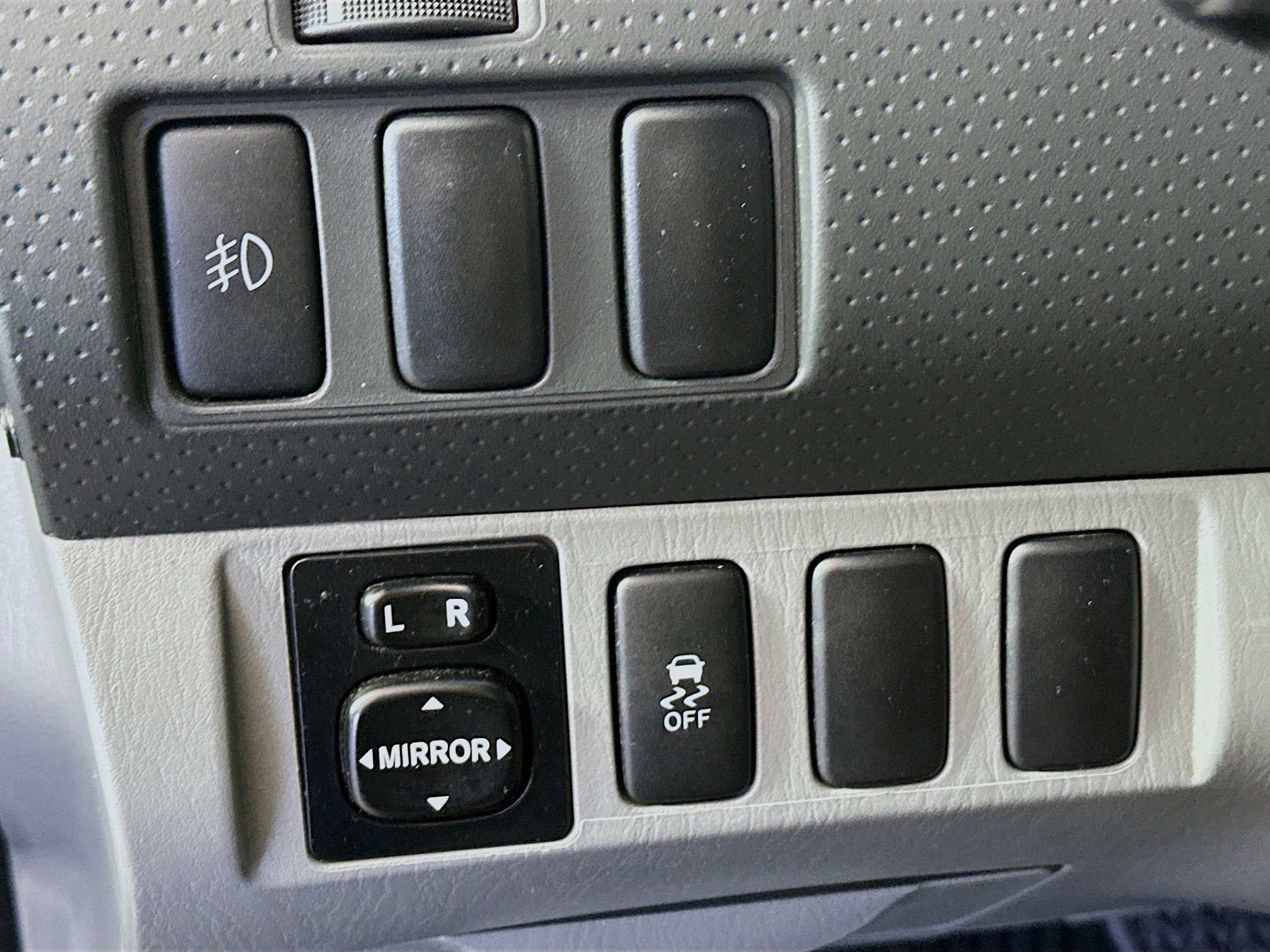 Used 2014 Toyota Tacoma PreRunner image 16