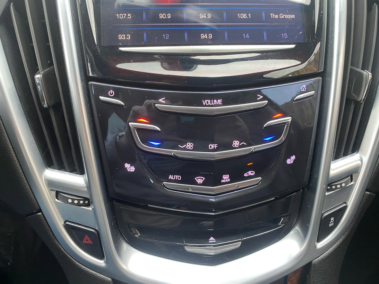 Used 2016 Cadillac SRX Luxury image 20