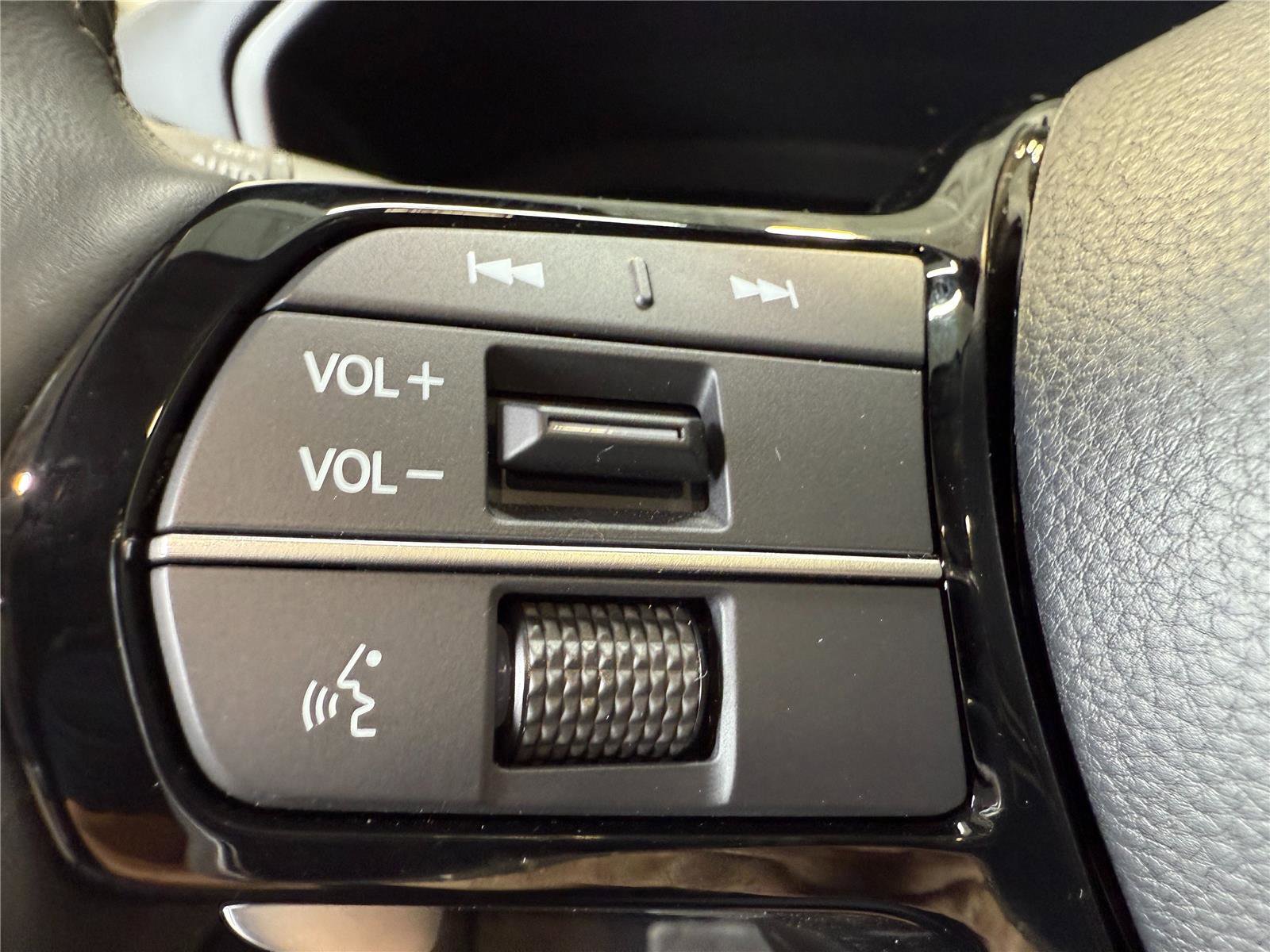 New 2025 Acura ADX FWD image 16