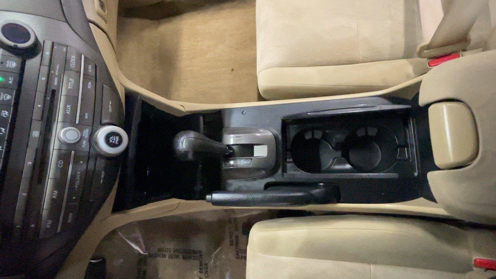 Used 2010 Honda Accord LX image 40