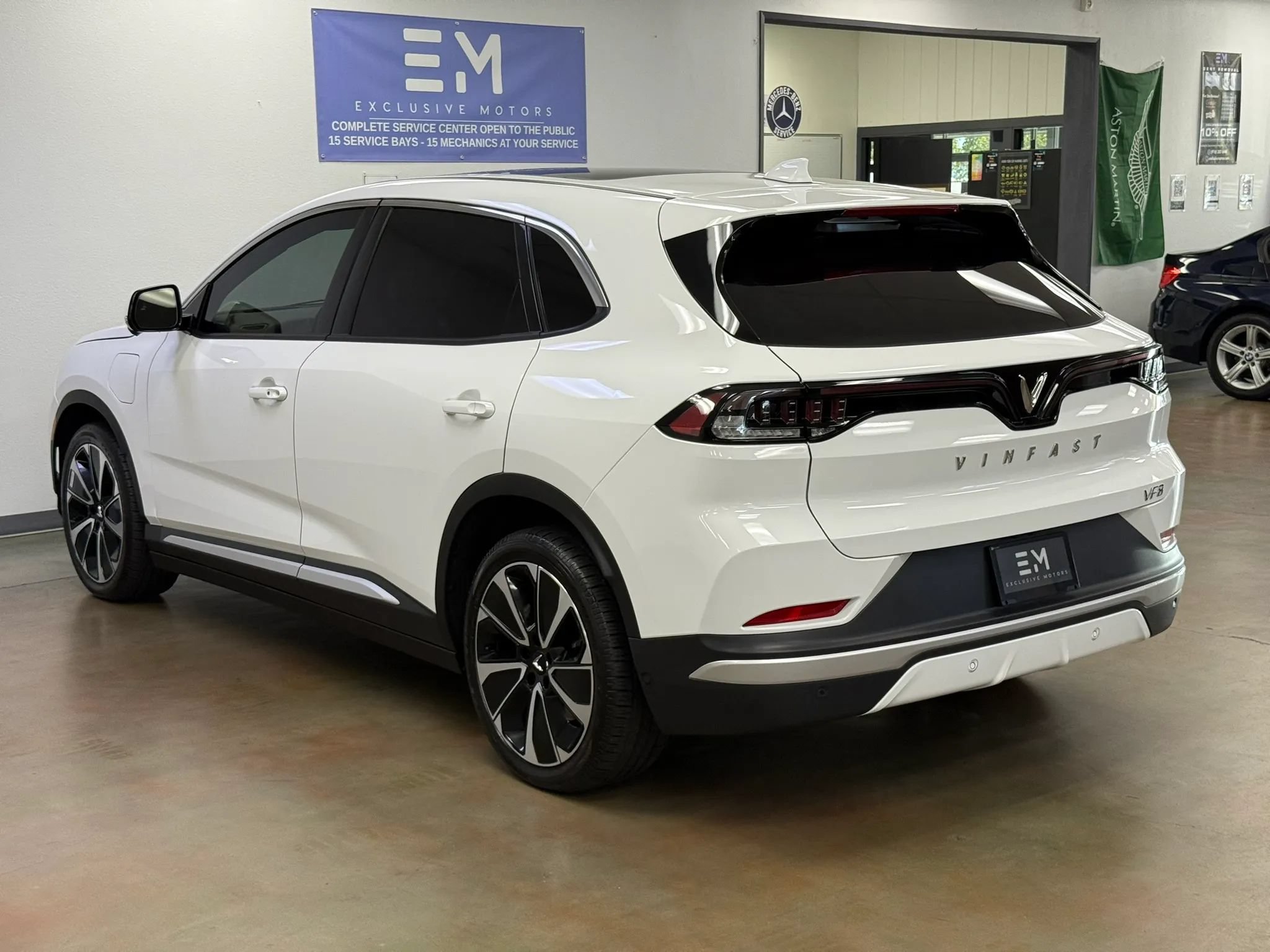 Used 2024 VinFast VF 8 Plus AWD/4WD image 5