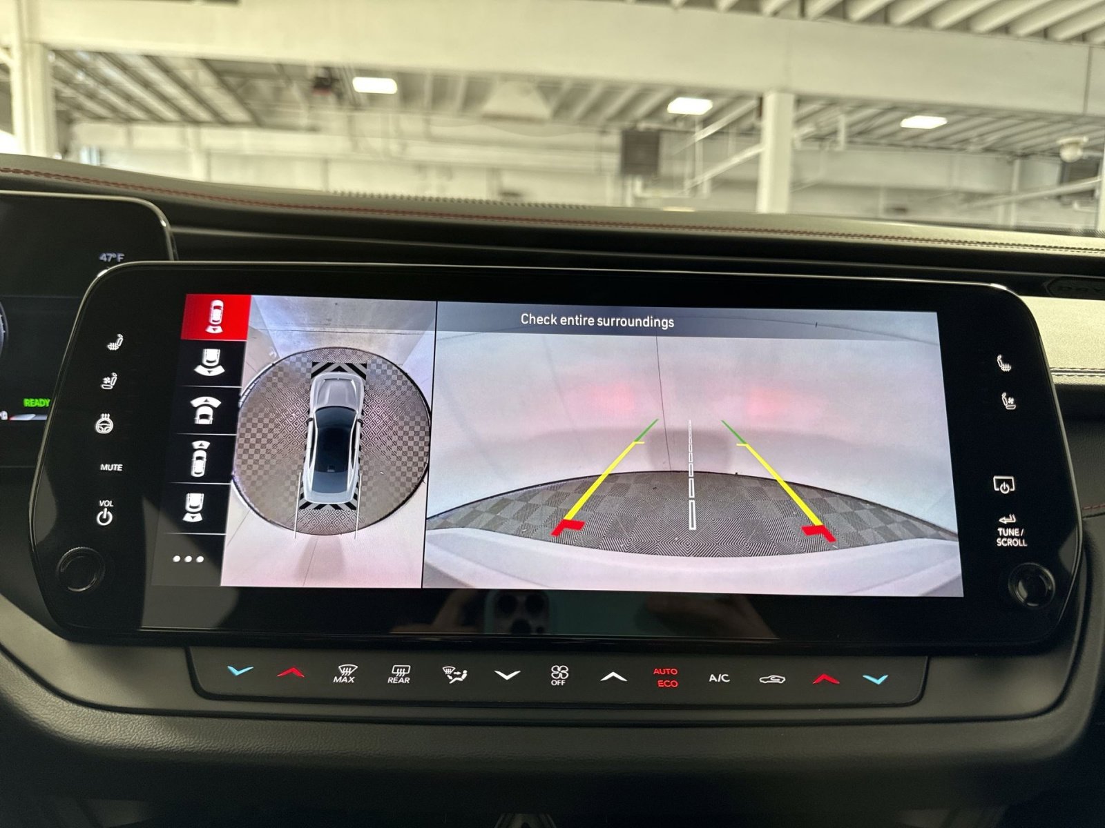 Used 2024 Dodge Charger R/T w/ Plus Group image 19