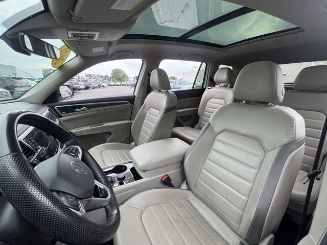 Used 2021 Volkswagen Atlas SEL Premium AWD/4WD image 38
