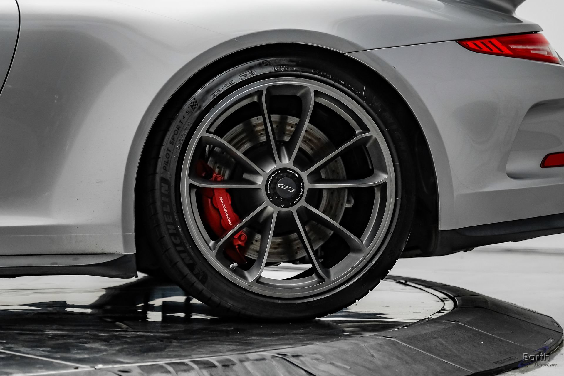 Used 2015 Porsche 911 GT3 RWD image 83
