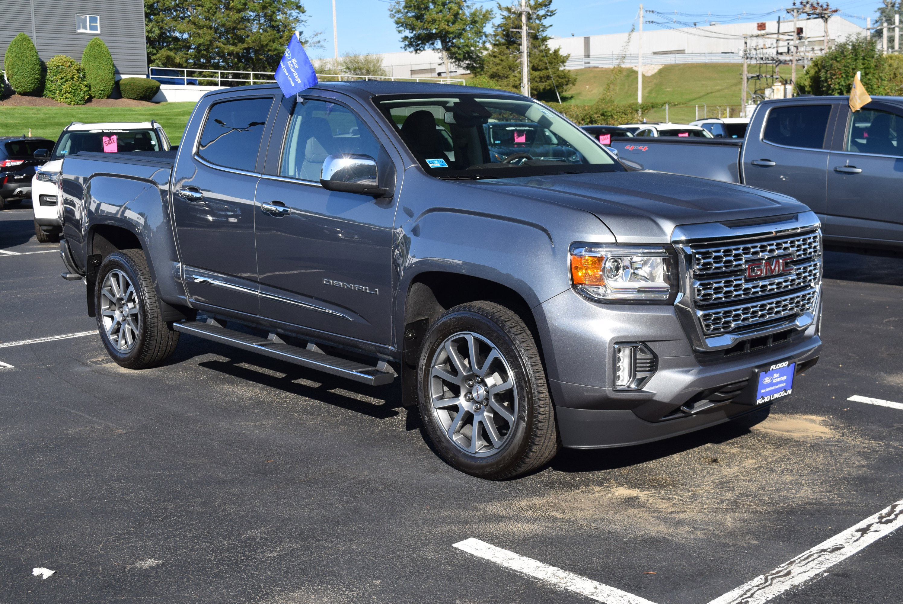 Used 2022 GMC Canyon Denali