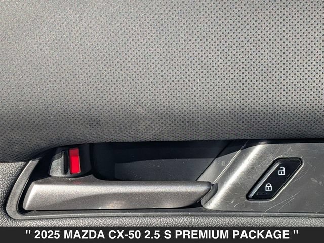 Used 2025 MAZDA CX-50 AWD 2.5 S w/ Weather Package image 13
