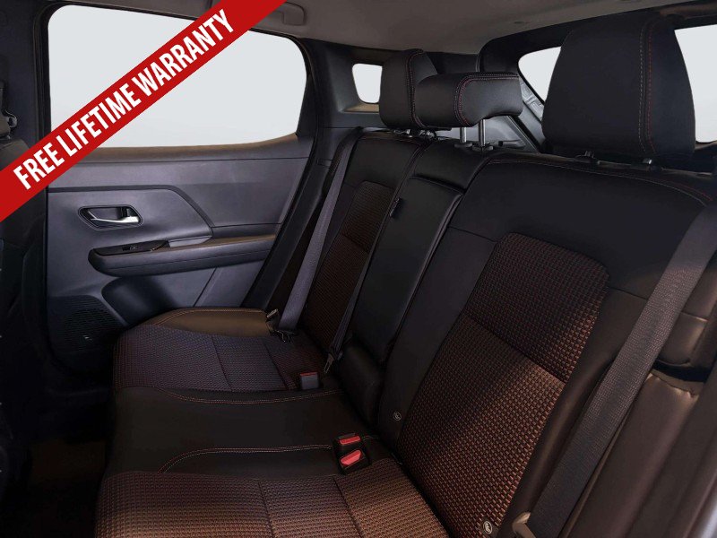 New 2026 Nissan Kicks SR w/ Cold Weather Package FWD image 26