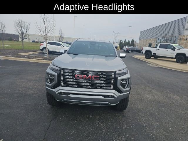 Used 2023 GMC Canyon Denali image 3