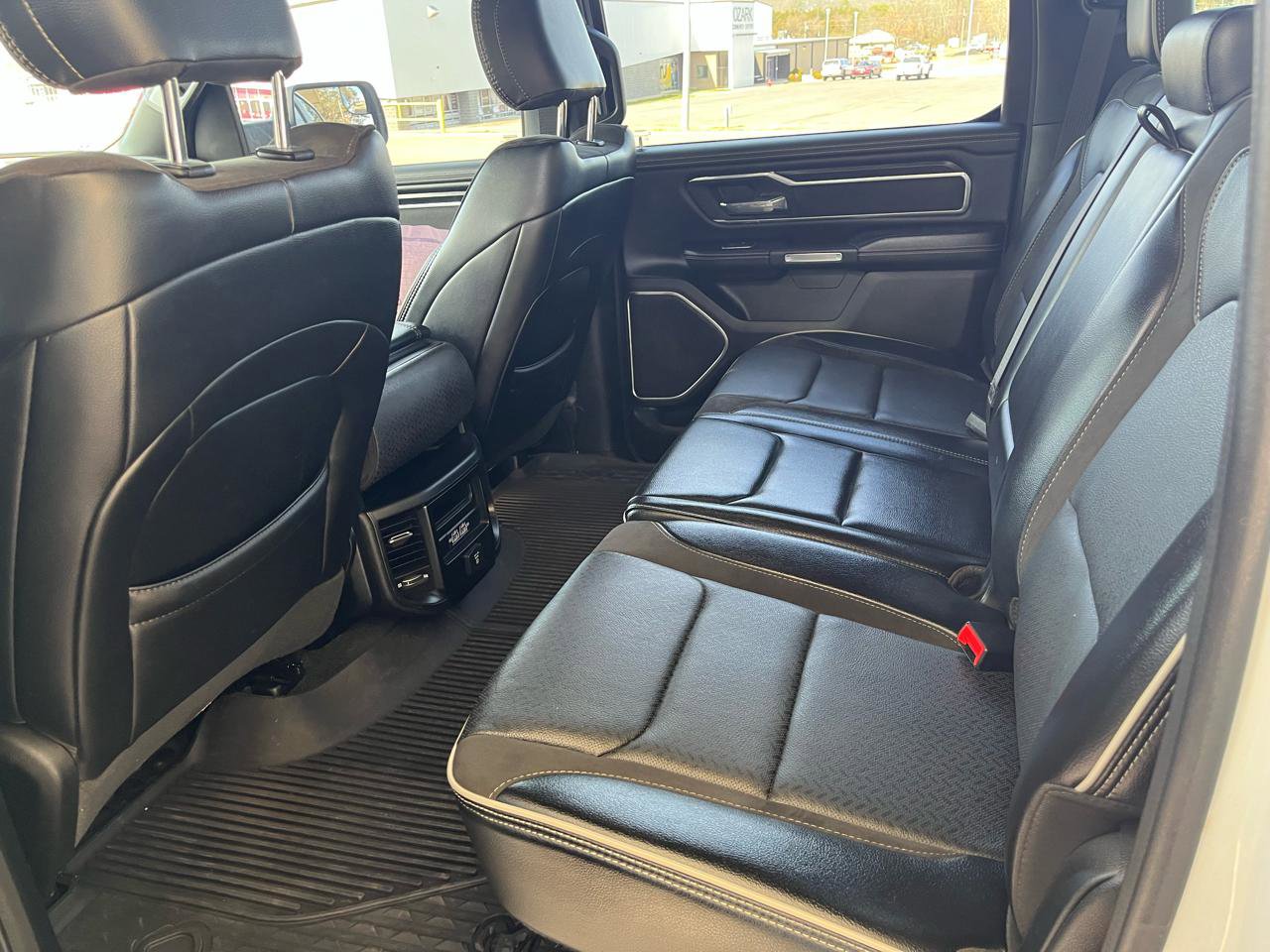 Used 2023 RAM 1500 Laramie w/ Off Road Group image 21