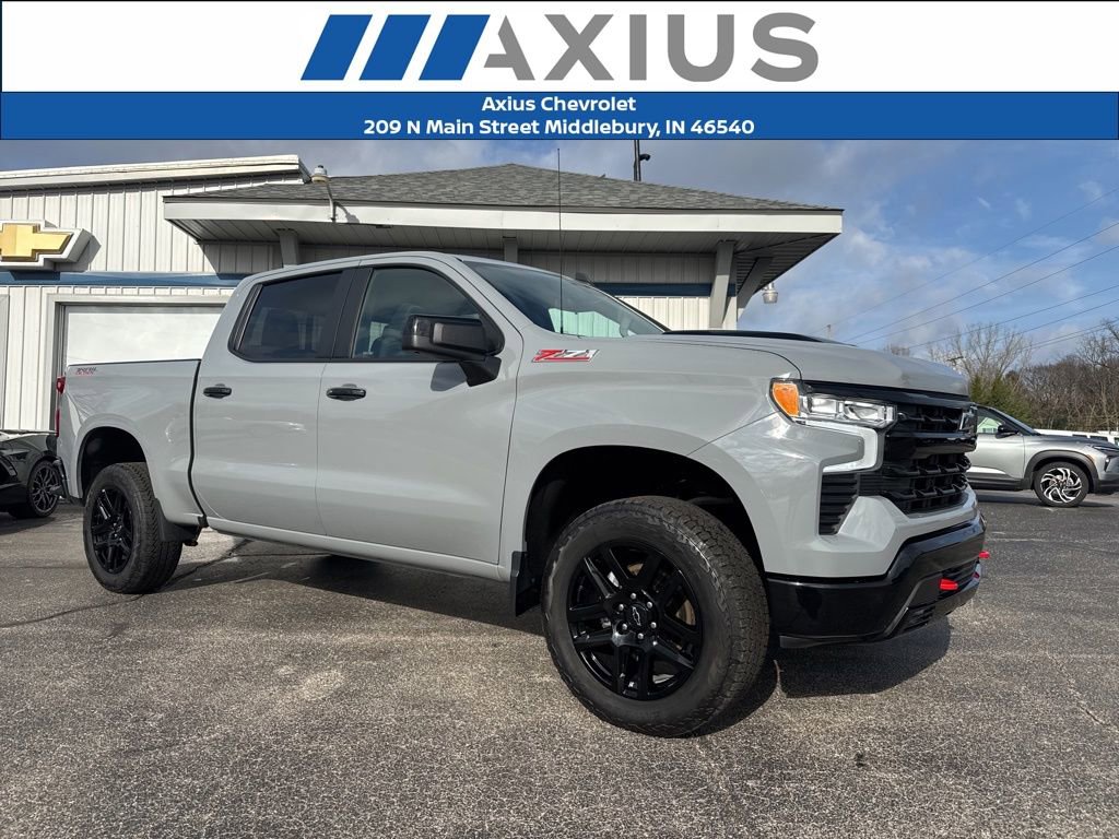 Used 2024 Chevrolet Silverado 1500 LT Trail Boss w/ Convenience Package II AWD/4WD image 1