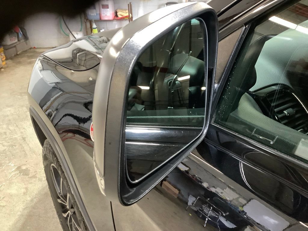Used 2020 Jeep Grand Cherokee Trailhawk AWD/4WD image 16
