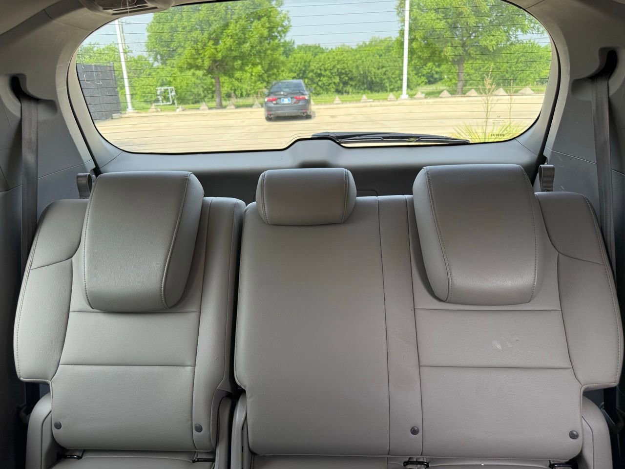 Used 2016 Honda Odyssey EX-L image 24