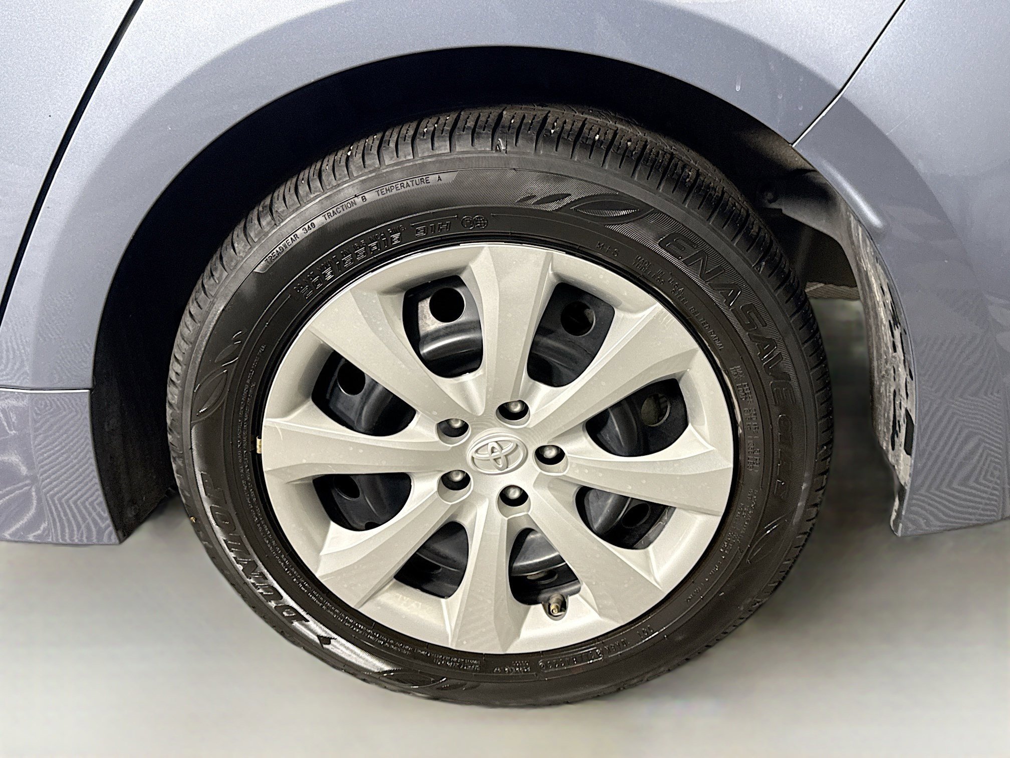 Used 2024 Toyota Corolla LE image 36