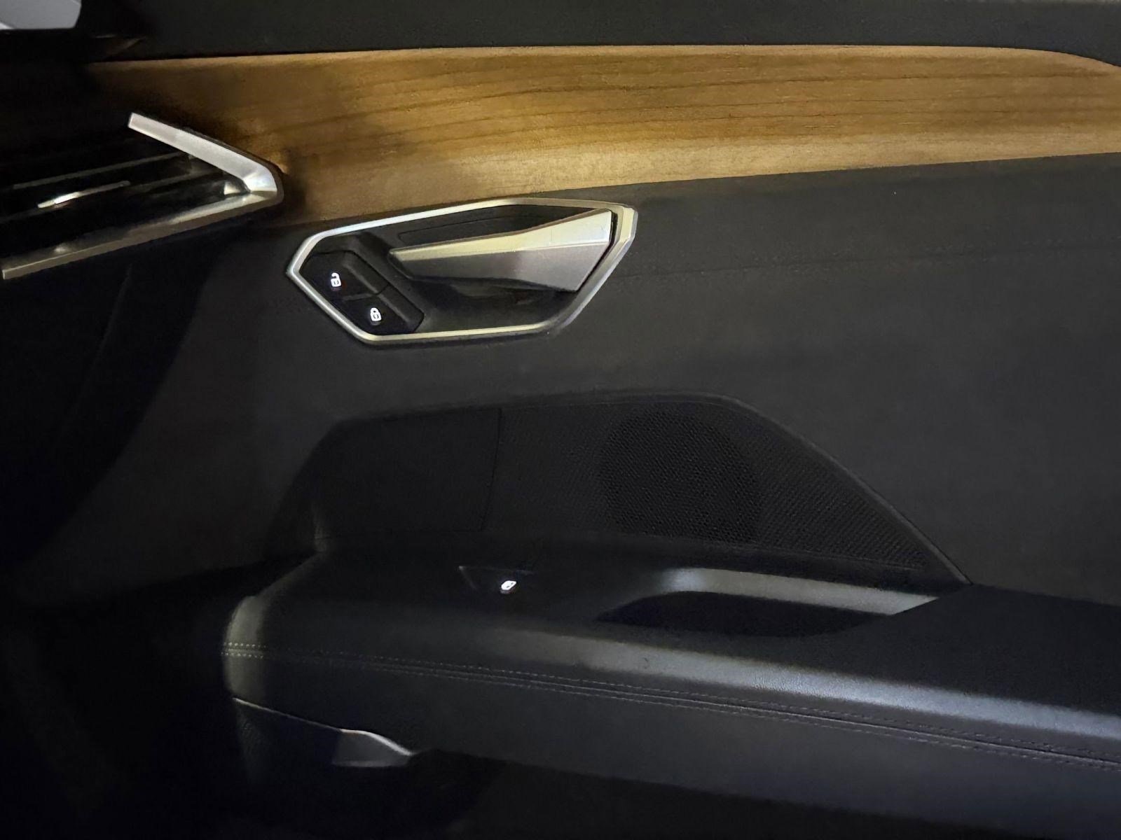 Certified 2023 Audi e-tron GT Premium Plus image 22