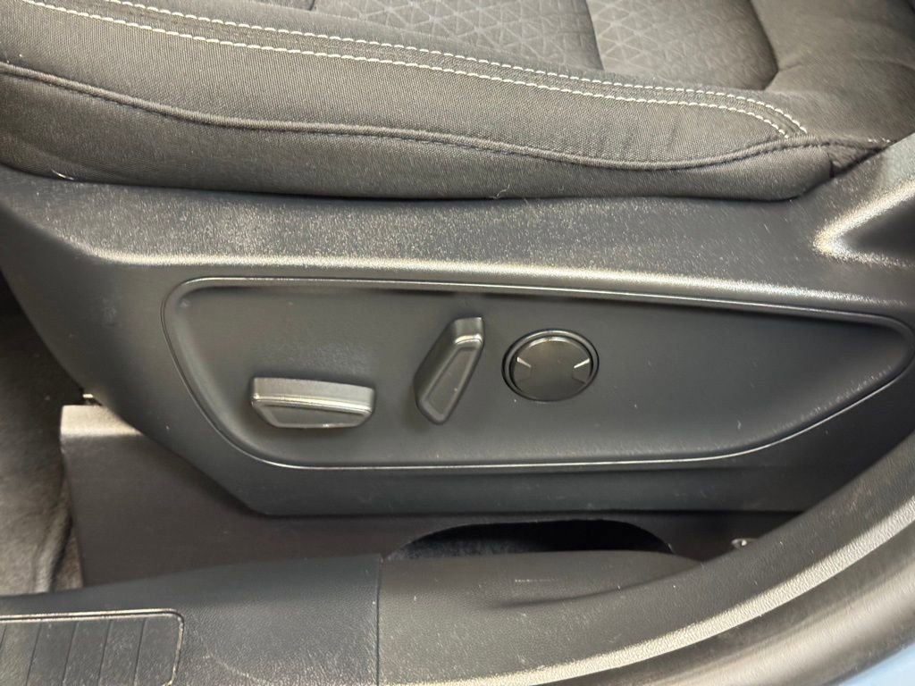 Used 2024 Ford Escape Active image 11