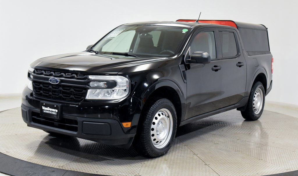 Used 2022 Ford Maverick XL image 3