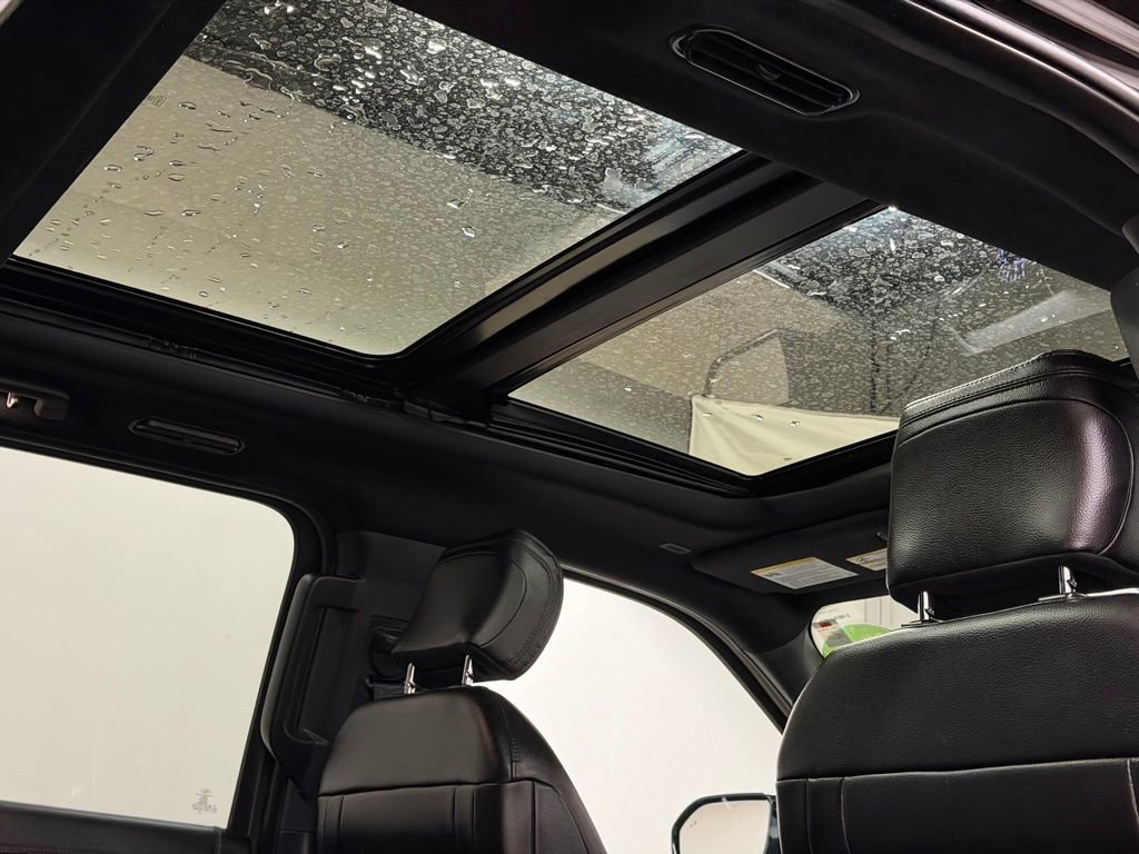 Used 2020 Ford Expedition Max Limited image 23