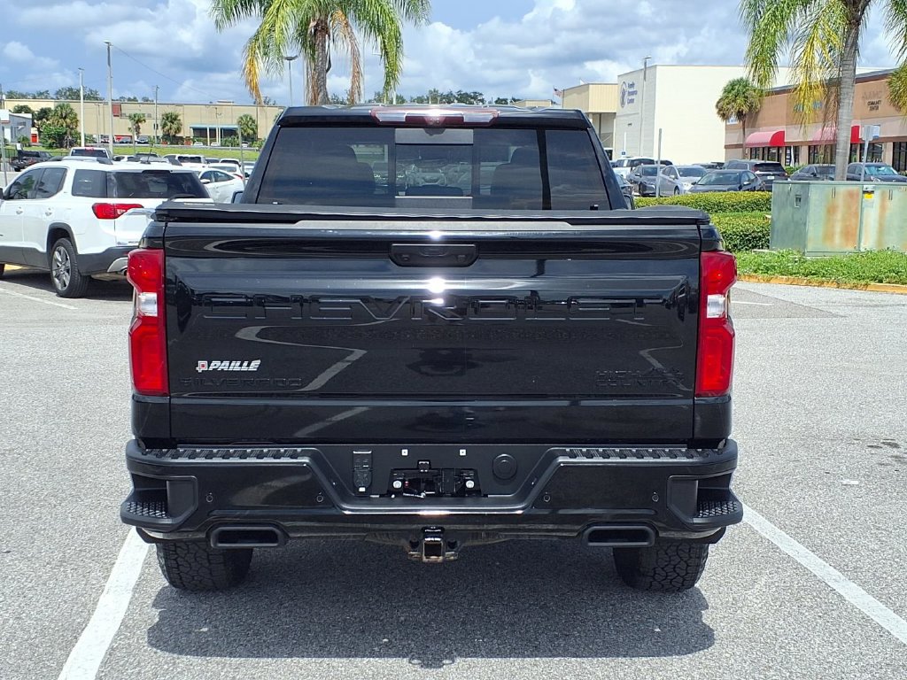 Used 2024 Chevrolet Silverado 1500 High Country w/ Technology Package AWD/4WD image 6