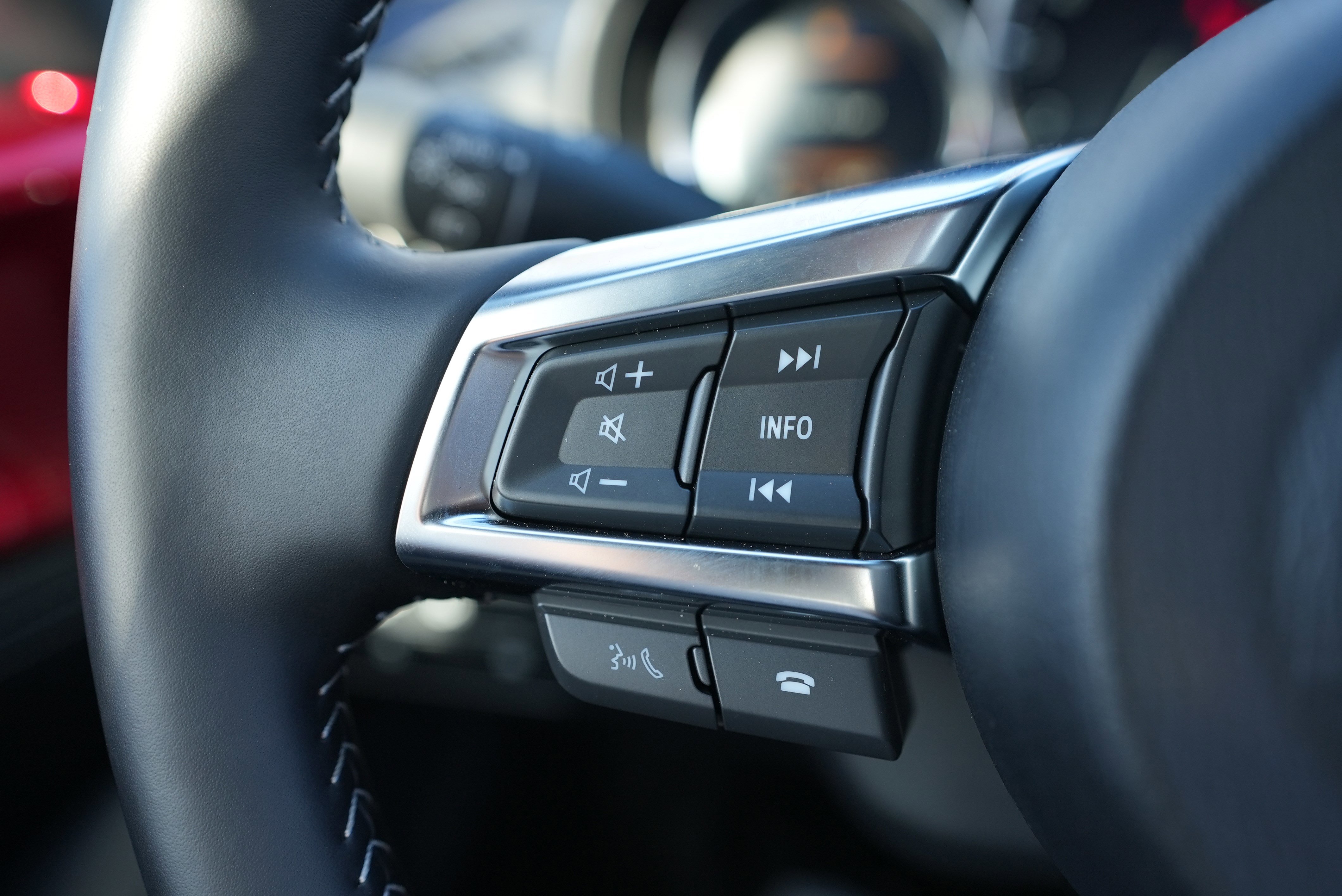 Certified 2025 MAZDA MX-5 Miata RF Grand Touring w/ Weather Package image 15