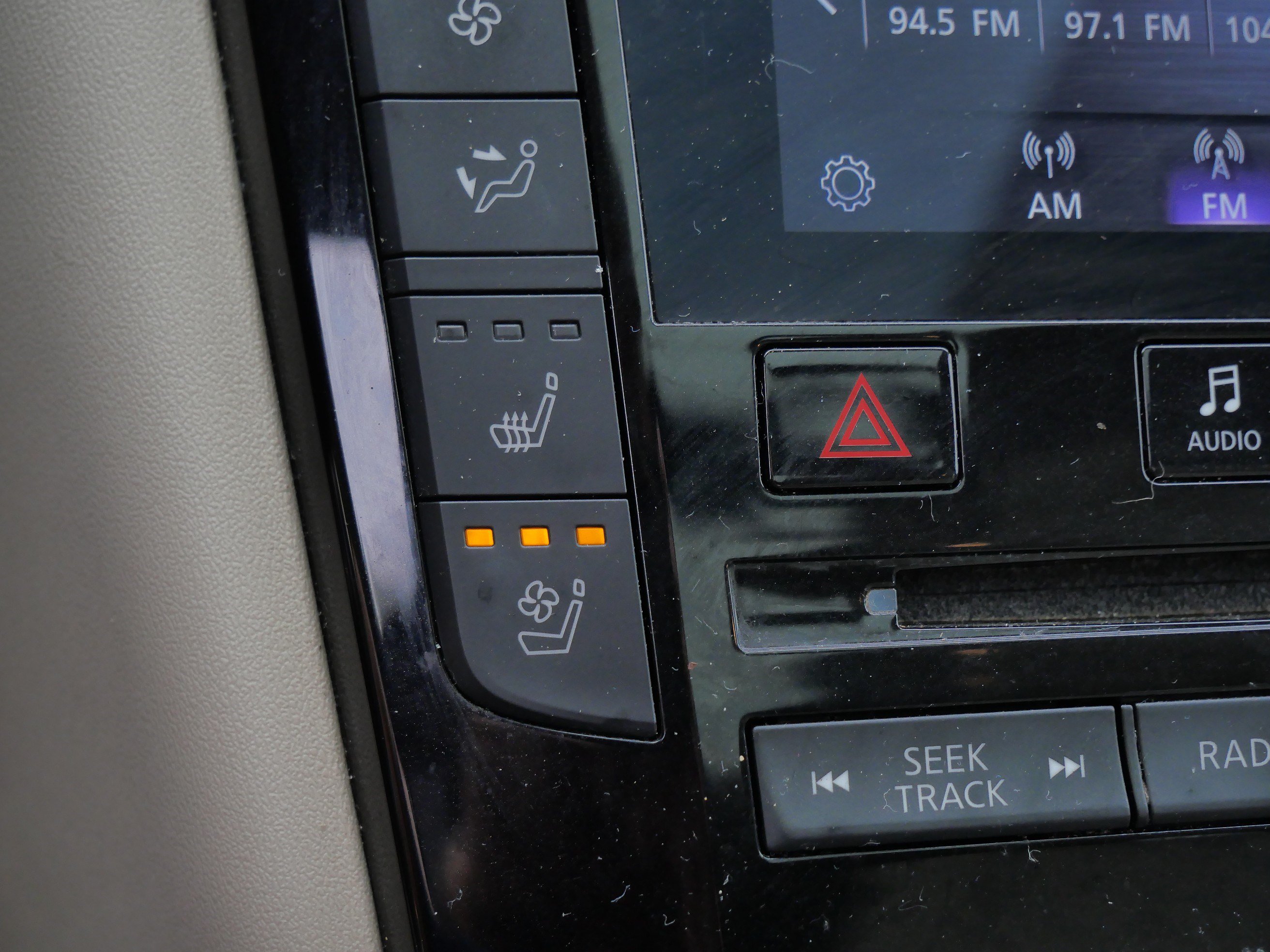 Used 2021 INFINITI QX50 Sensory AWD/4WD image 30