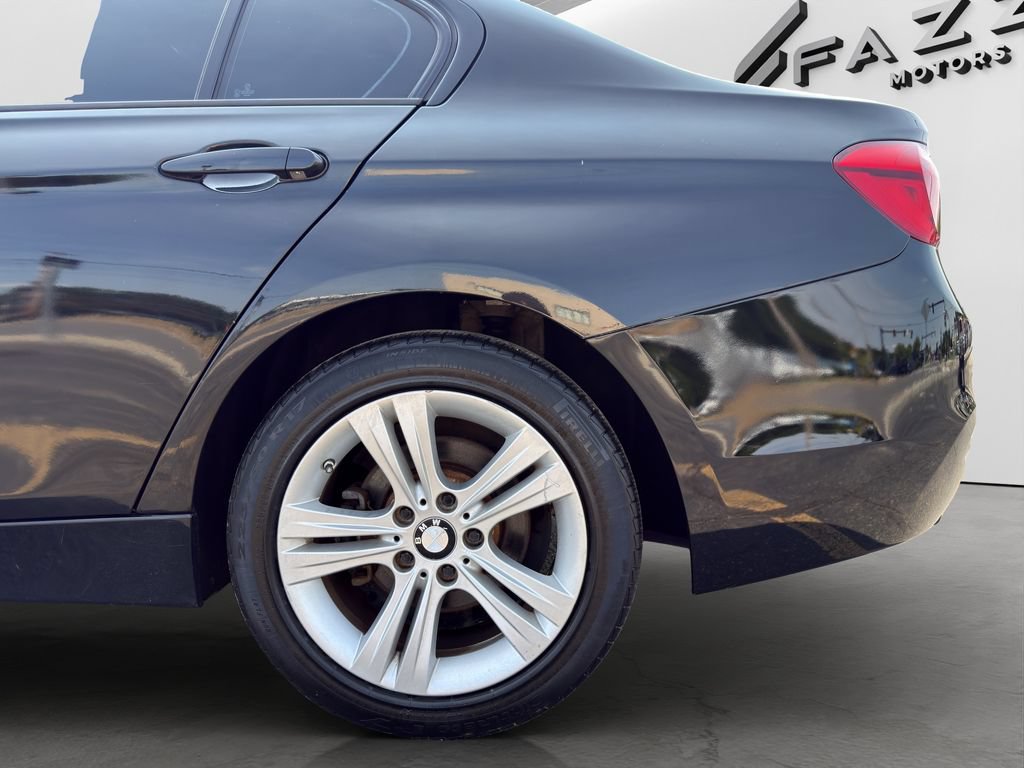 Used 2016 BMW 328i xDrive Sedan AWD/4WD image 25