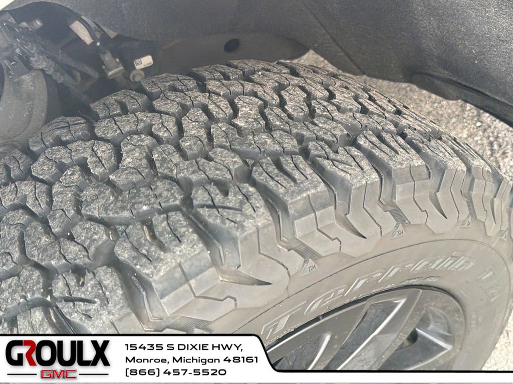 Used 2021 Chevrolet Silverado 1500 LT Trail Boss w/ Convenience Package II image 26