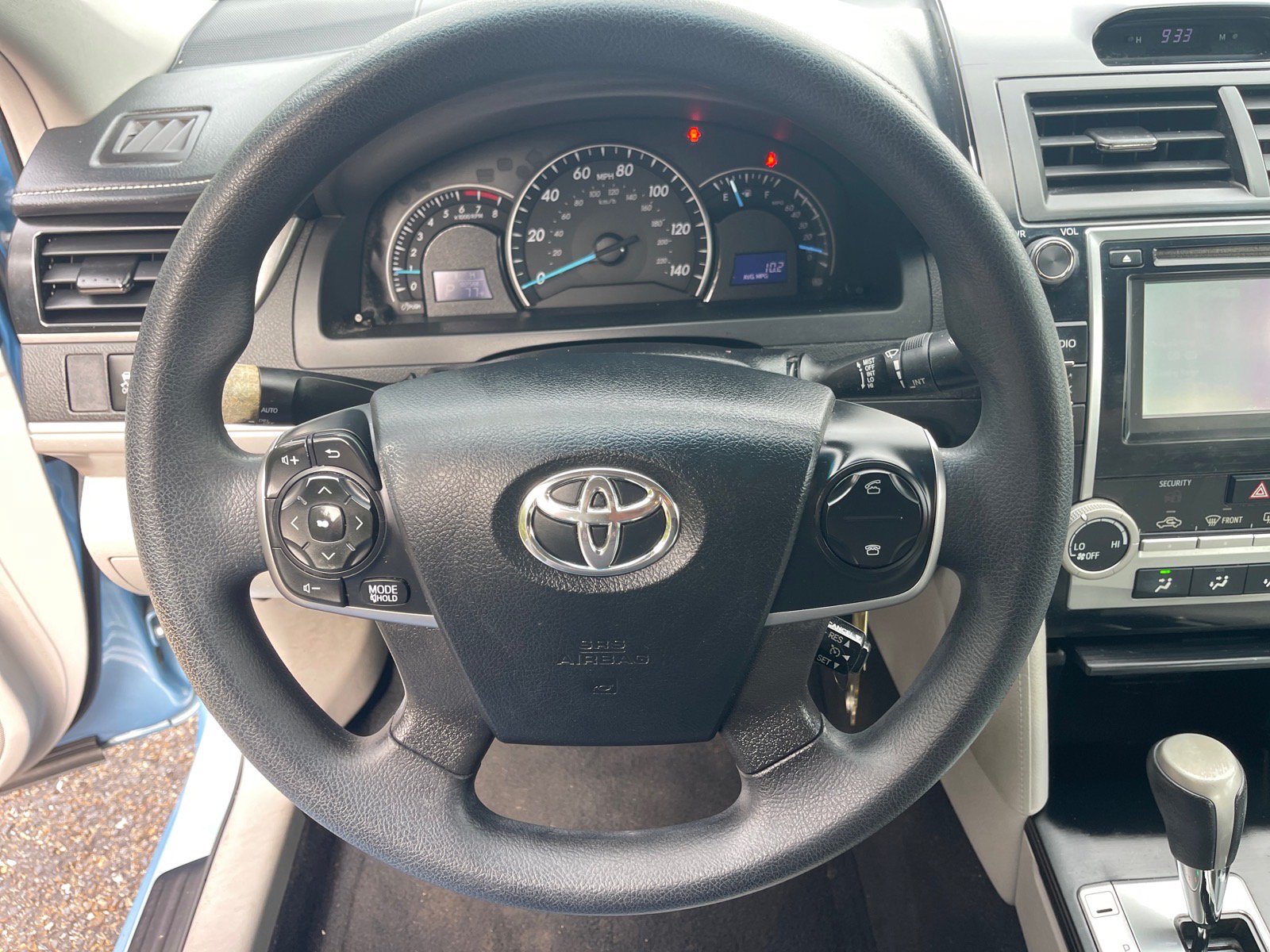 Used 2013 Toyota Camry LE FWD image 7