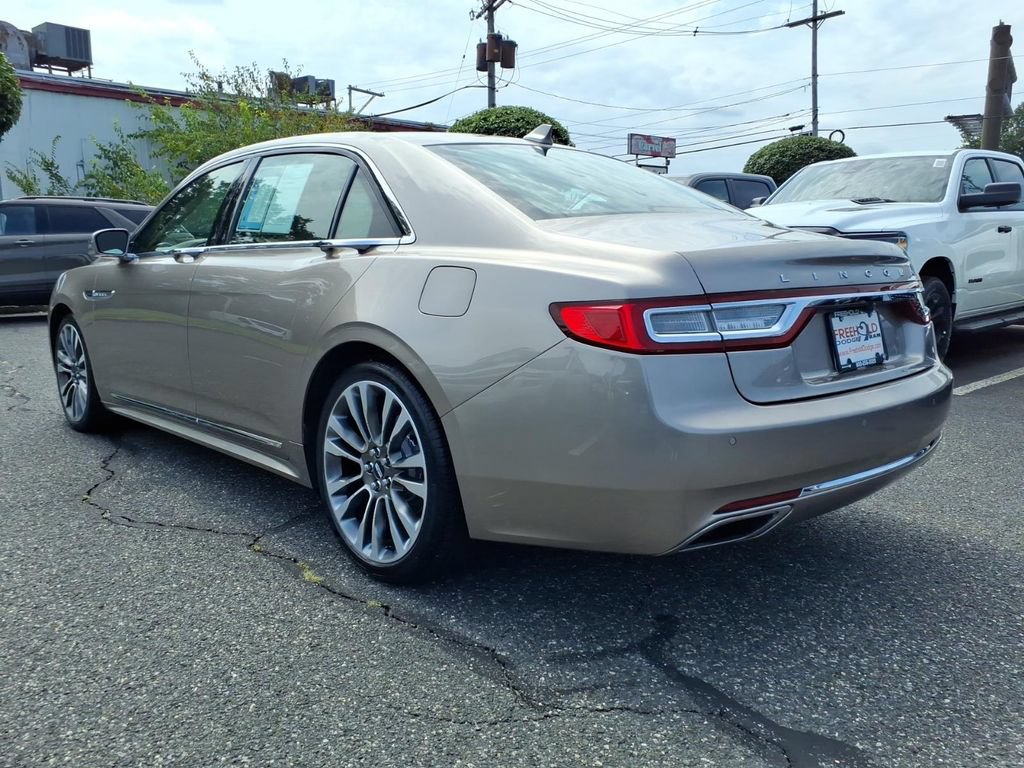 Used 2019 Lincoln Continental Select AWD/4WD image 21