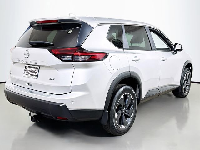 Used 2024 Nissan Rogue SV FWD image 4