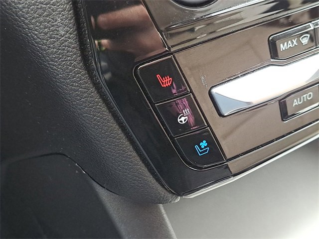 Certified 2022 Ford Explorer Limited w/ Equipment Group 301A image 26