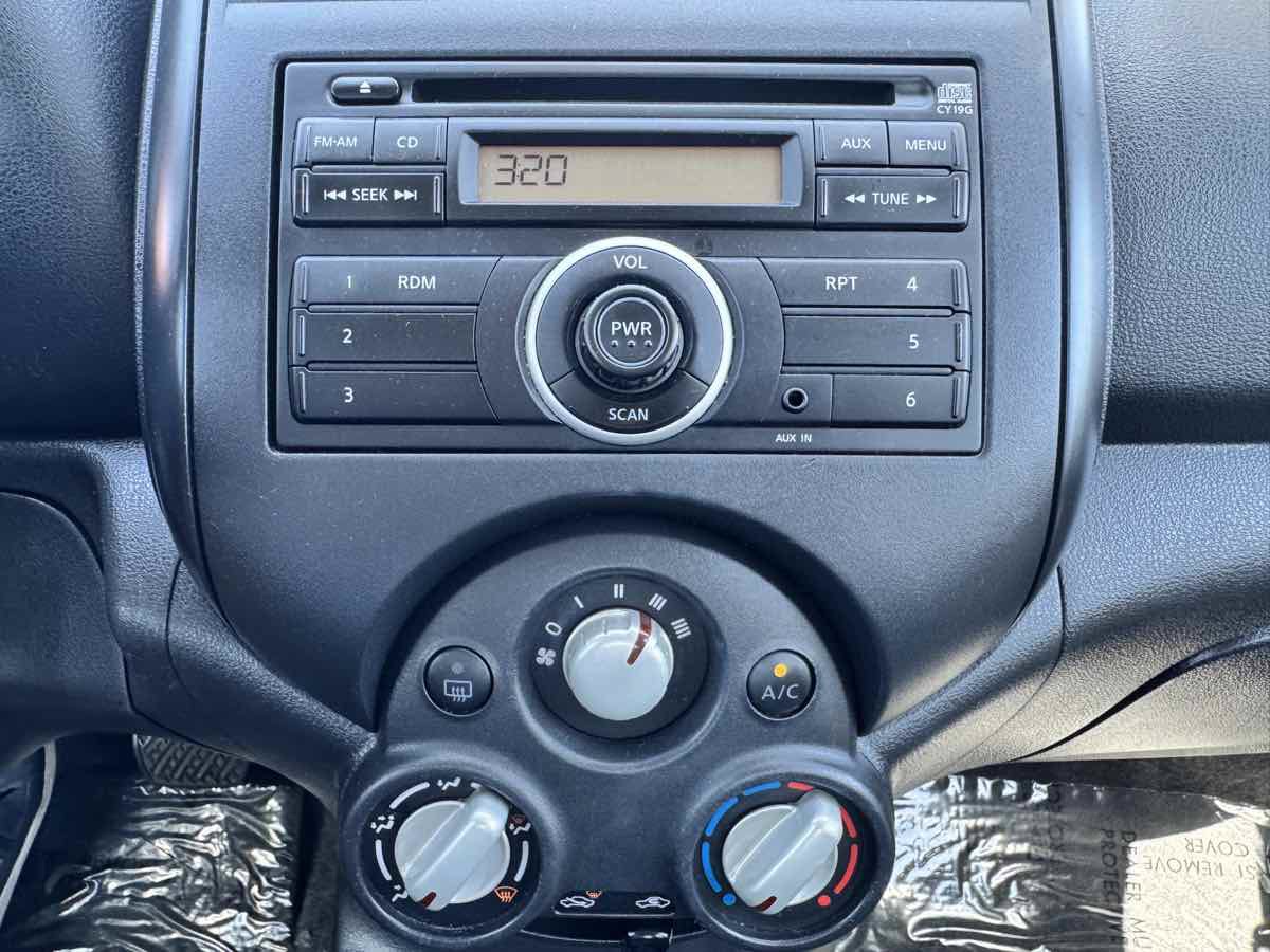 Used 2014 Nissan Versa S Plus FWD image 42