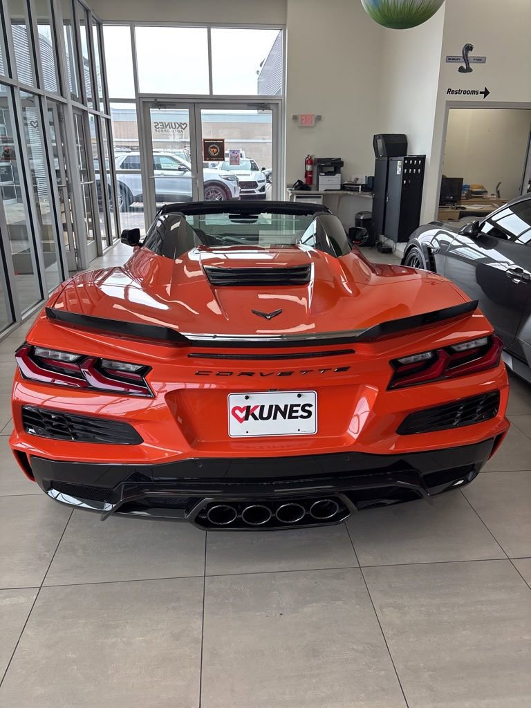 Used 2025 Chevrolet Corvette Z06 w/ Battery Protection Package image 48