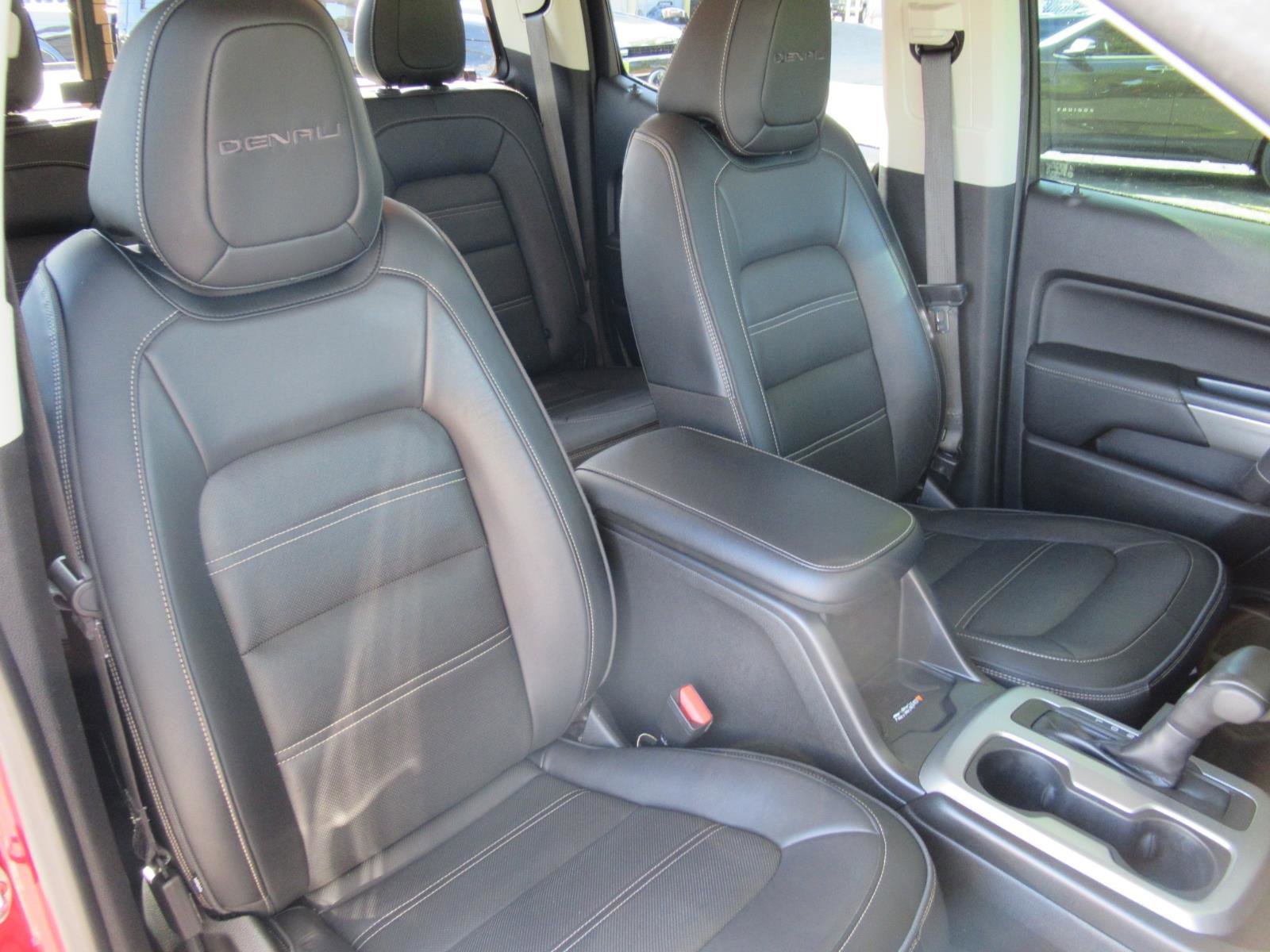 Used 2020 GMC Canyon Denali image 10