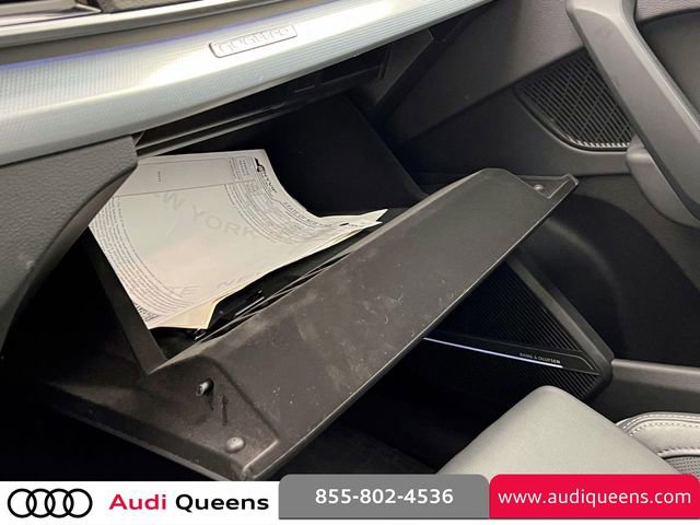 Used 2025 Audi Q5 2.0T Premium Plus w/ Premium Plus Package AWD/4WD image 35