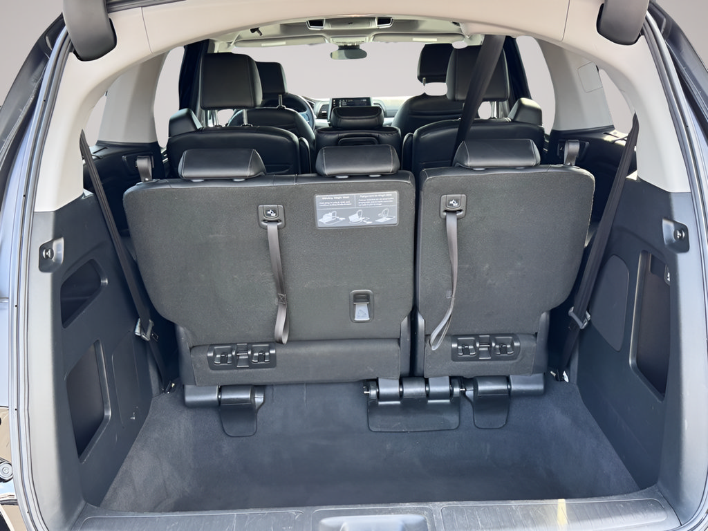 Used 2023 Honda Odyssey Touring image 29