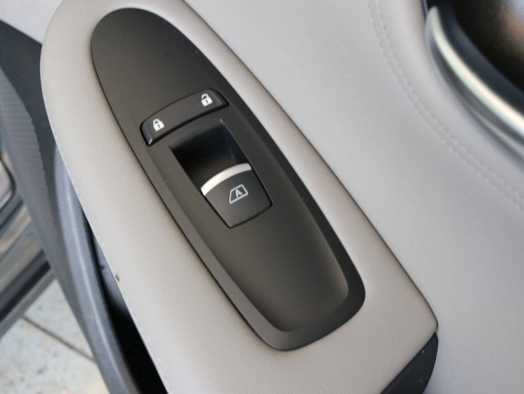 Used 2023 INFINITI QX50 Sensory AWD/4WD image 48