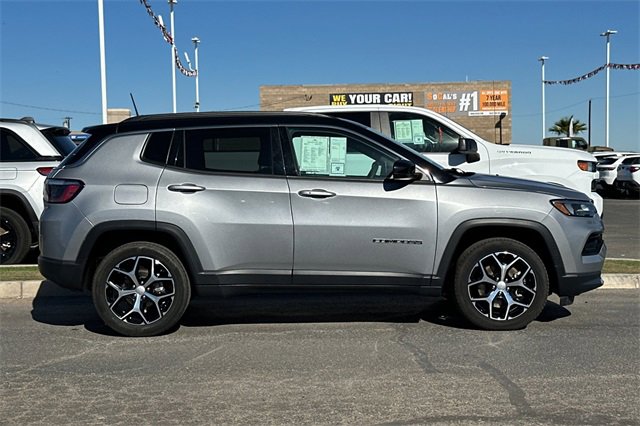 Certified 2024 Jeep Compass Limited image 5