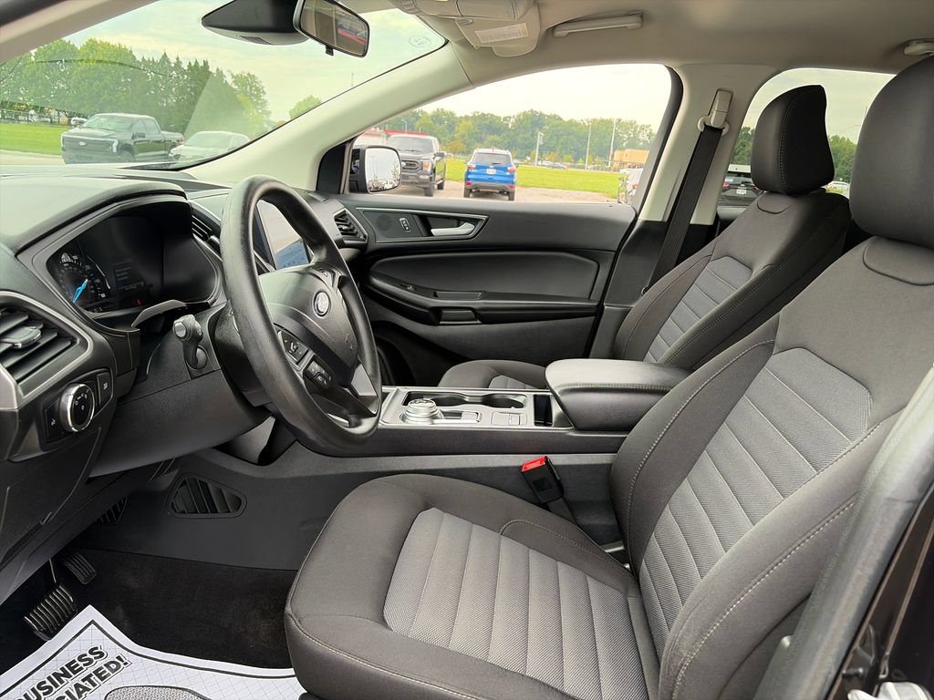 Used 2024 Ford Edge SE w/ Black Appearance Package AWD/4WD image 15