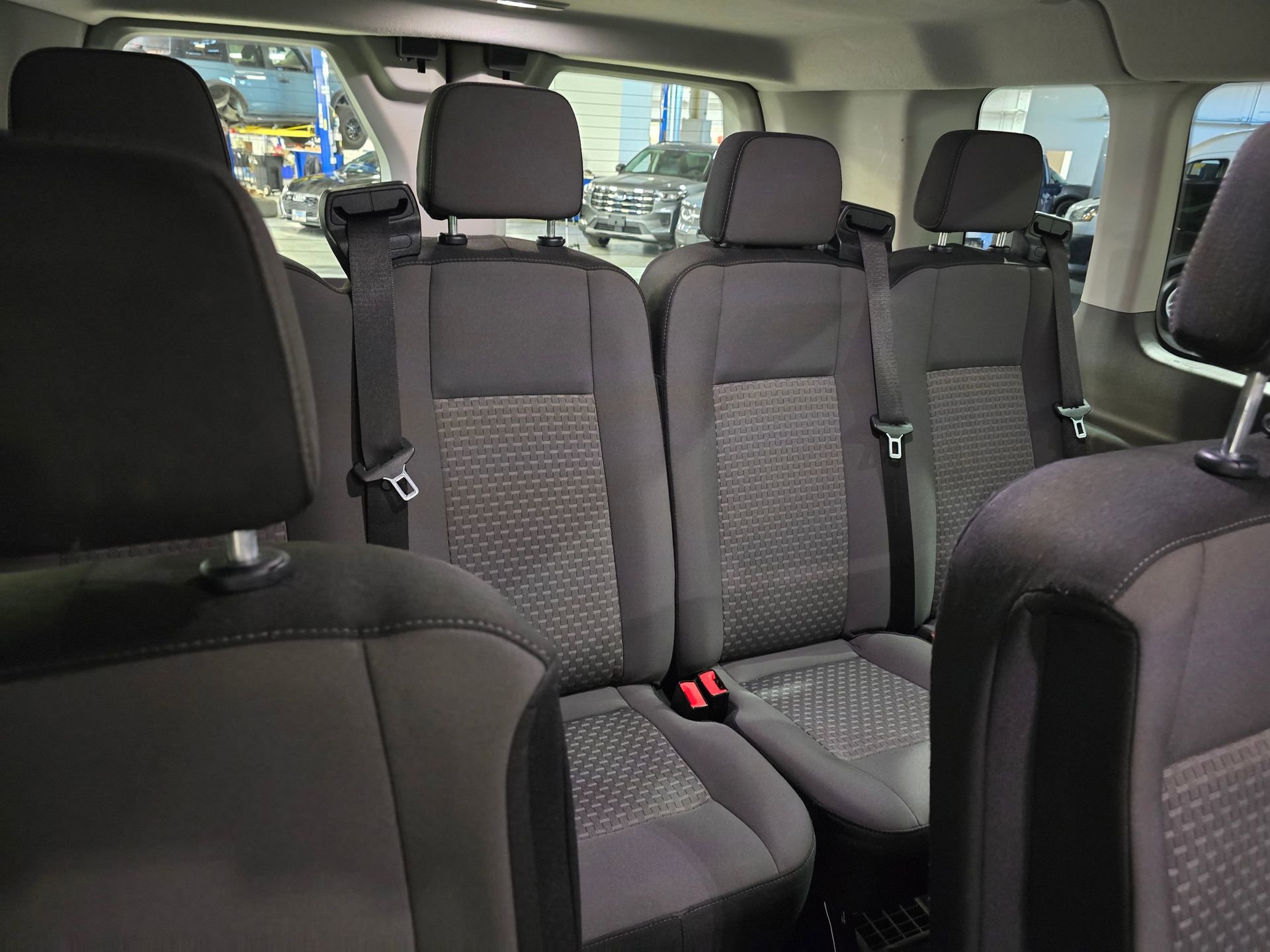 Used 2024 Ford Transit 350 XLT image 40