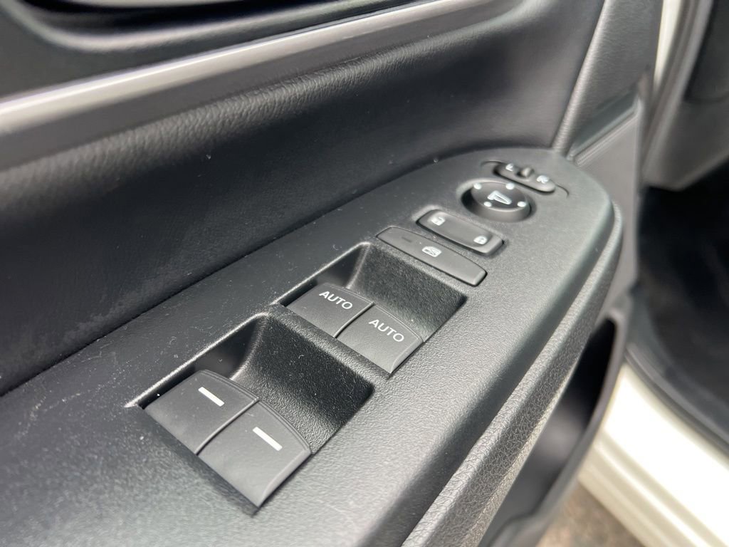Used 2018 Honda CR-V EX-L image 14