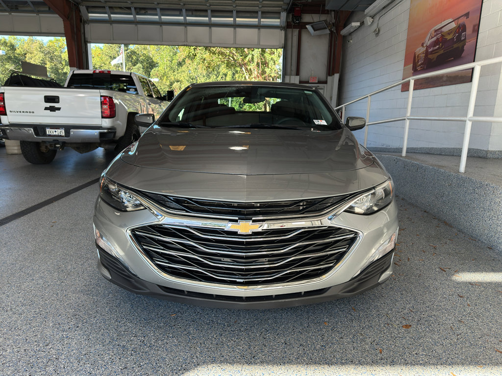 Used 2024 Chevrolet Malibu LT FWD image 31