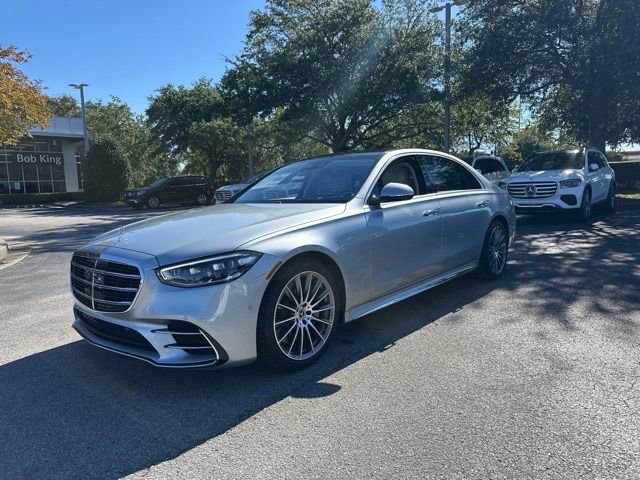 New 2026 Mercedes-Benz S 580 4MATIC Sedan image 2