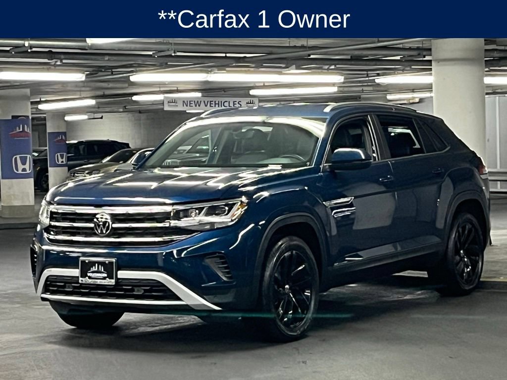 Certified 2023 Volkswagen Atlas Cross Sport SE w/ Black Wheel Package AWD/4WD video 3