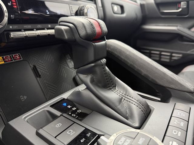 Certified 2025 Toyota Tacoma TRD Pro image 19