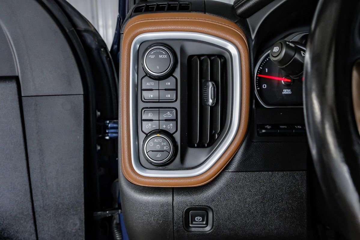 Used 2021 Chevrolet Silverado 3500 High Country image 26