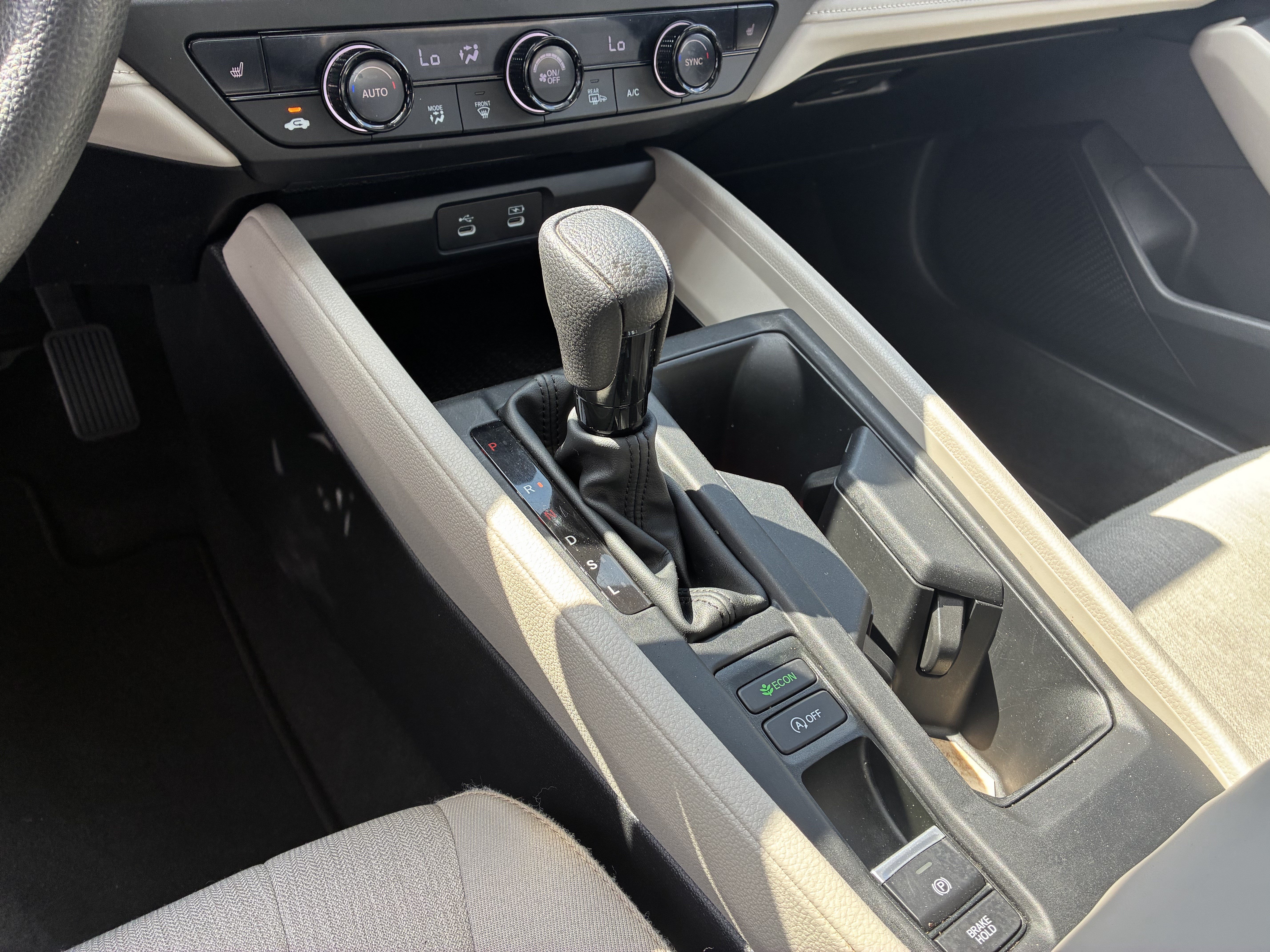 Used 2024 Honda Accord EX image 31